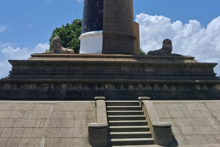 Colombo: City tour em um Tuk Tuk pela manhã ou à noite e livre escolha