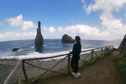 Visite privée des piscines naturelles et des cascades de Porto Moniz