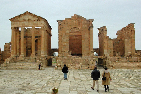 Tunis: 3-Day South Tunisia Tour with Meals and Guide Tunis: 3-Day South Tunisia Tour with Meals and Guide