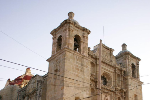 Tour a piedi di Oaxaca con uno storico: culture preispaniche e patrimonioGuida locale in inglese