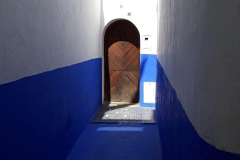 Dalla Spagna , tour di 2 giorni a Tangeri, Assilah, Chefchaouen