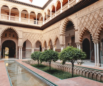 VIP Exclusive Early Access Tour of The Alcazar