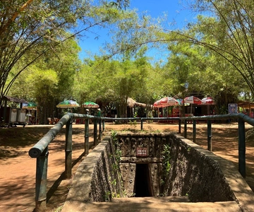Phong Nha: naar Hue of Hoi An met Vinh Moc tunnels