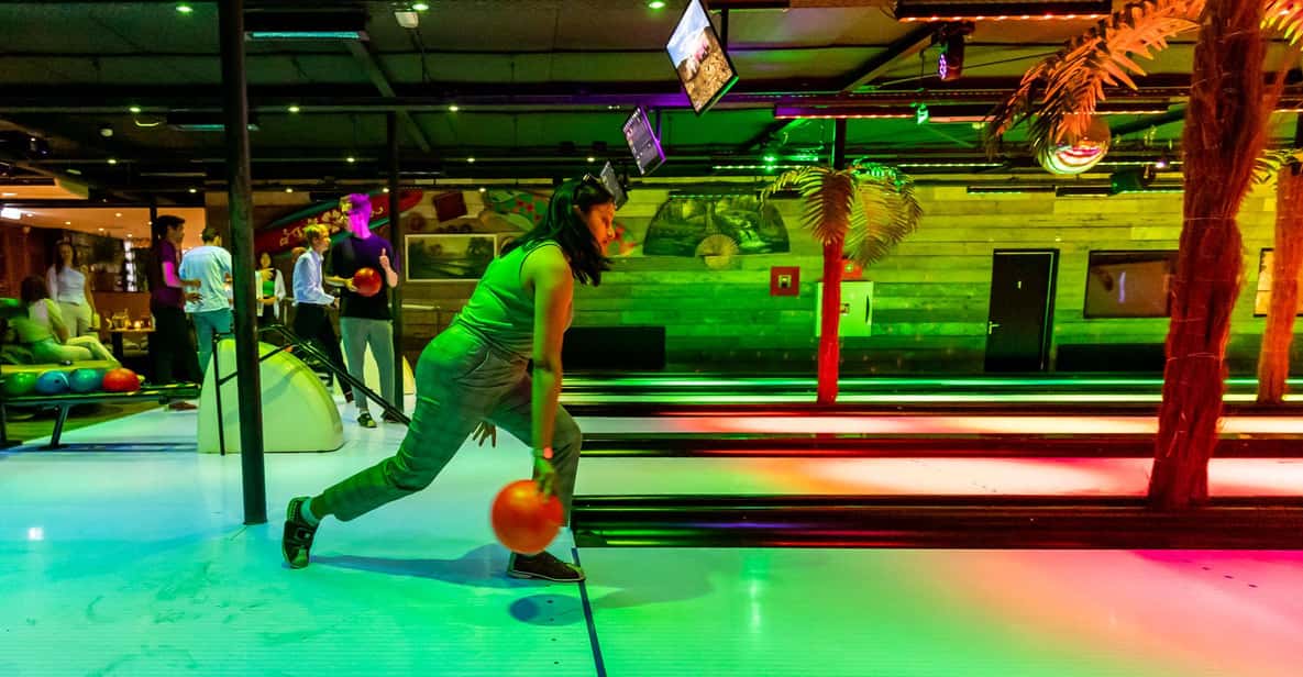 Afbeelding 6 van Amsterdam: LED Bowling Experience