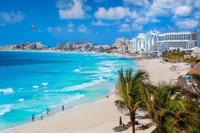 Privater Shuttle vom Flughafen Cancun zu den Hotels in Cancun