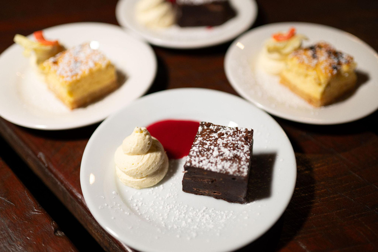 Longreach: Drover's Sunset Cruise & Outback Dinner & Show