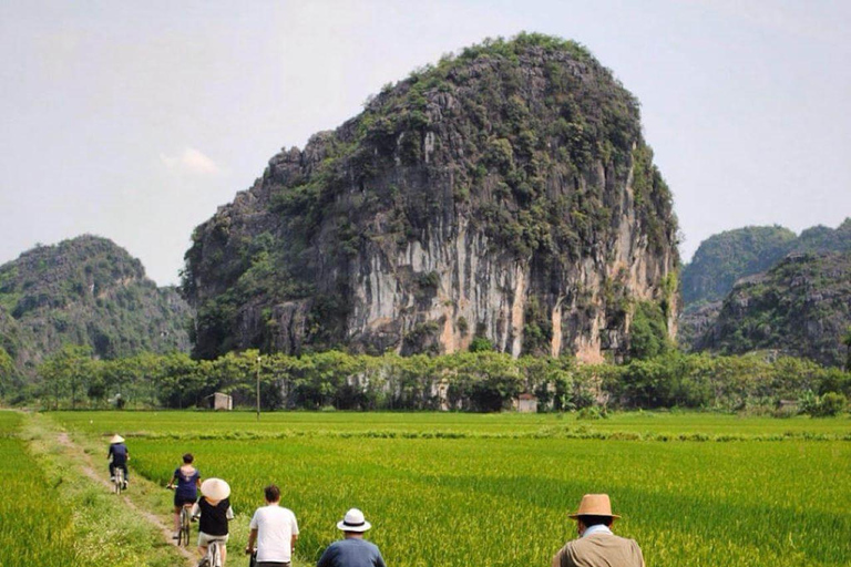 Desde Hanoi: crucero de 3 días por Ninh Binh y Ha Long Bay