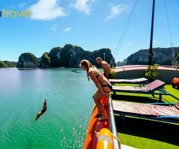 From Hanoi/Cat Ba: Lan Ha Bay Full-Day Boat Trip