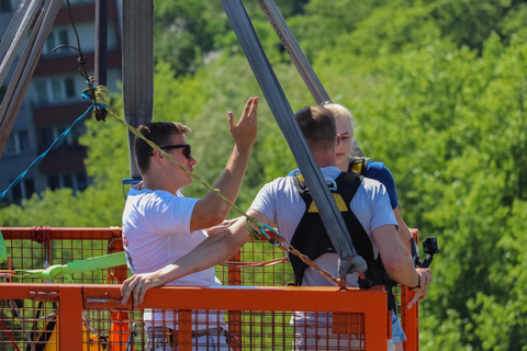 Un'esperienza di bungee jumping indimenticabile a Cracovia