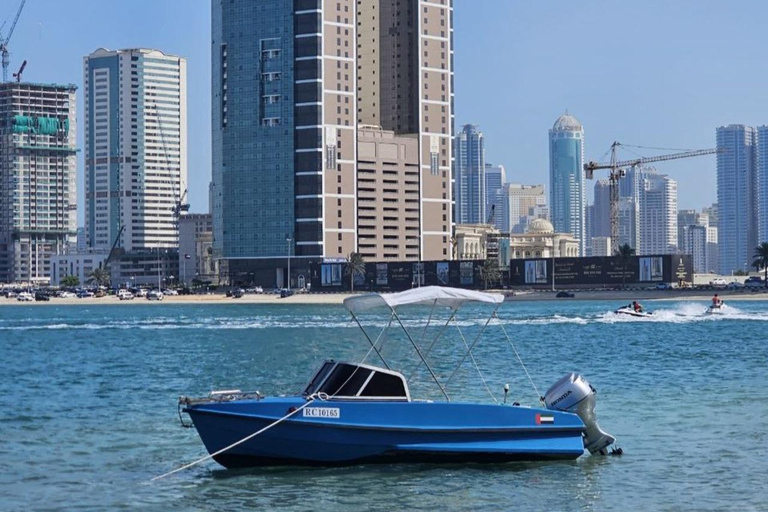 Abu Dhabi: Self-Drive Boat Adventure with Snorkeling Gear 2 Hour
