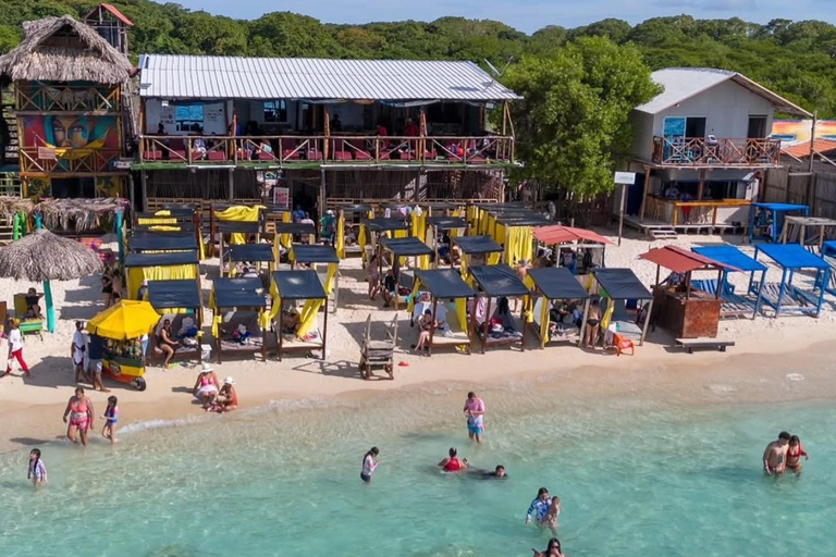 From Cartagena: Barú - Playa Tranquila Day Trip with Lunch