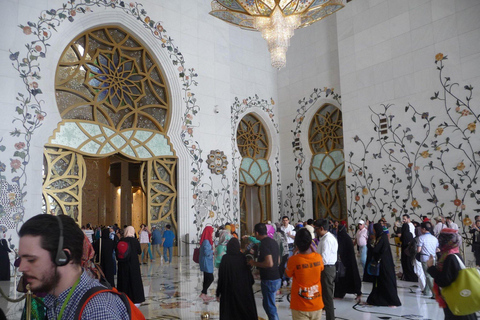Abu Dhabi: Layover Sightseeing Tour with Airport Pickup