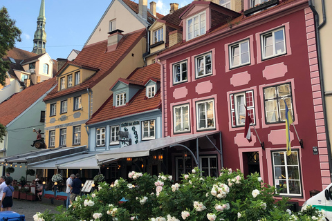 Riga Old Town, C Market & Art Nouveau Guided Walking Tour