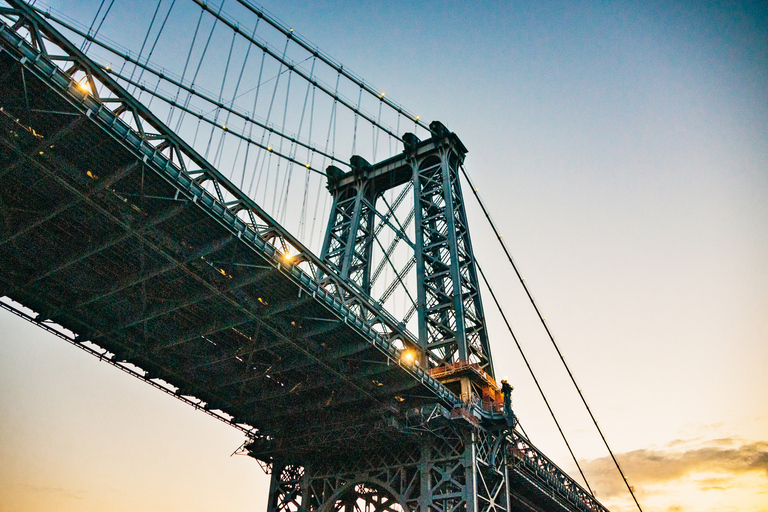 New York: Hafenrundfahrt bei Nacht ohne Anstehen