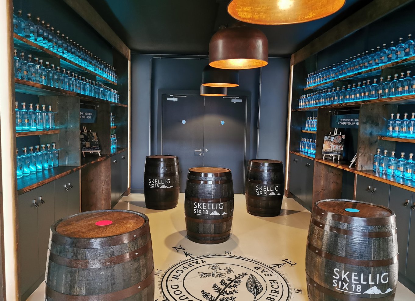 Skellig Six18 Distillery ture og besøgsoplevelser