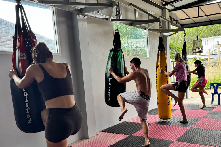 Krabi: Muay Thai Group Class at E.N. Muaythai Gym Muay Thai Group Class at E.N. Muaythai Gym (1 Session)
