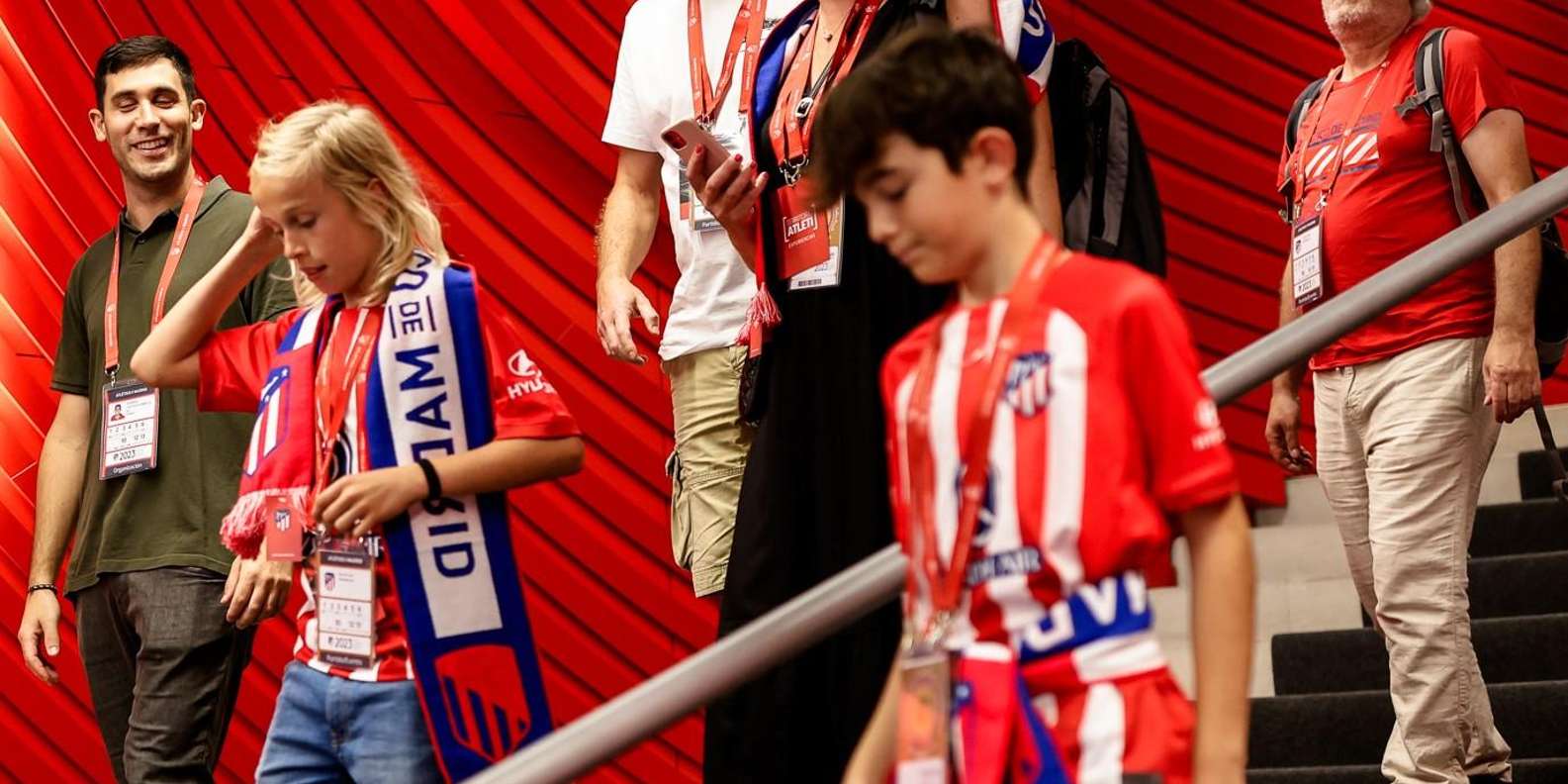 アトレティコ・マドリード：博物館入場付きガイド付きスタジアムツアー