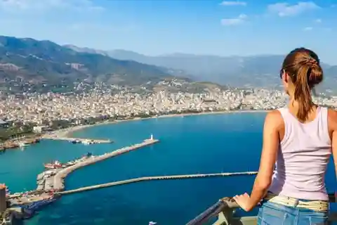 Alanya City Tour: Cleopatra Beach & Optional Cable Car Ride