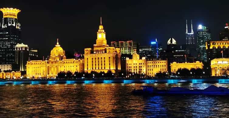 Shanghai Night River Cruise VIP Seat with Authentic Dinner photo 4