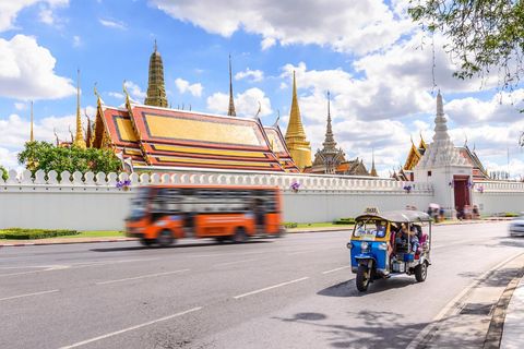 Bangkok: Tour guidato in un tipico Tuk-Tuk tailandese