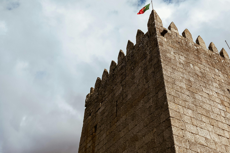 Porto: Private 3-Day Tour to Santiago & Northern Portugal