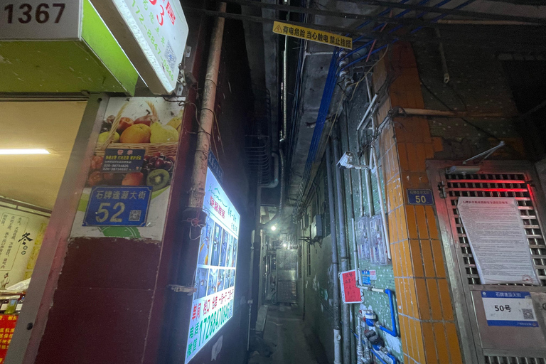 Bright and Dark Guangzhou: Urban Village Walking Tour