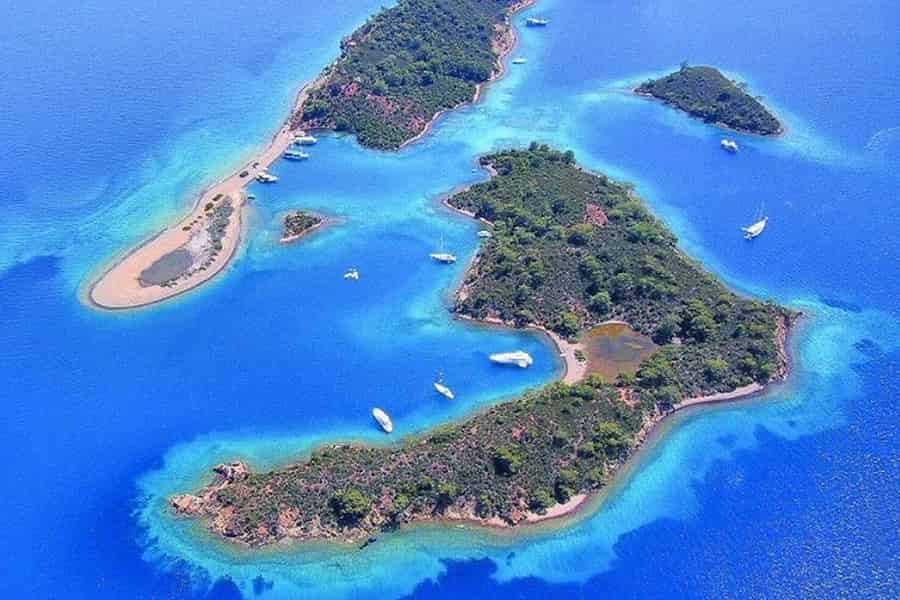 Fethiye: 12-Inseln-Bootstour mit Mittagessen & Hoteltransfer. Foto: GetYourGuide Fethiye: 12-Inseln-Bootstour mit Mittagessen & Hoteltransfer. Foto: GetYourGuide