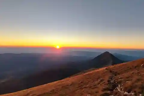 From Belgrade: Rtanj mountain pyramid hiking Full-Day Trip