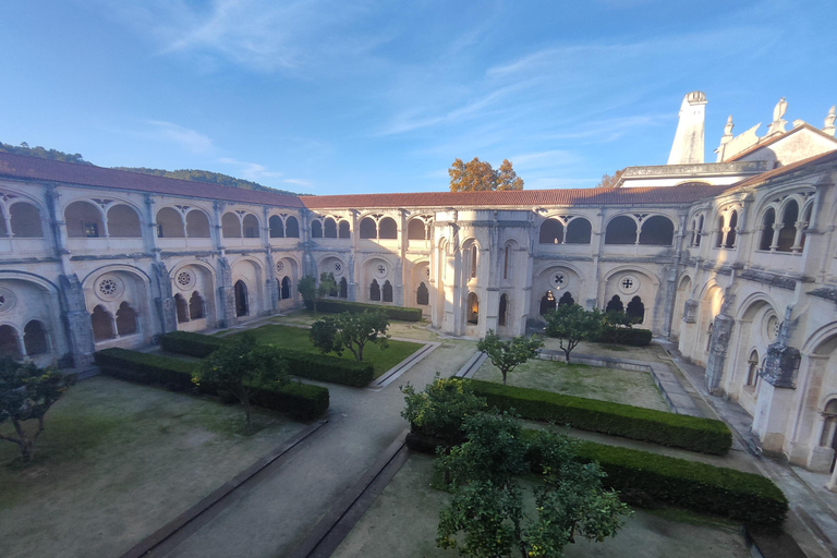 From Lisbon: Medieval Tour, Batalha, Tomar, Alcobaça, Óbidos Private Tour Option