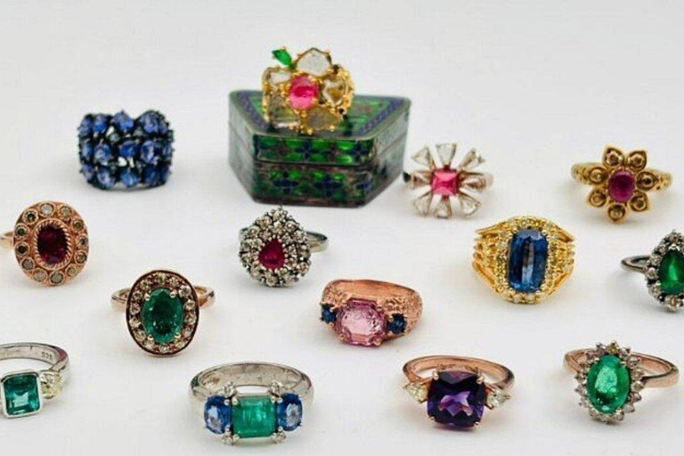 Exclusive Agra Leather & jewellery Boutique Tour Agra: Famous Leather Workshop Tour