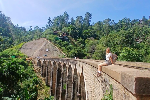 ELLA Lipton Seat Tea Test & Pluck 9Arch, Waterfalls, & Food Lipton's Seat, Little Adam Peak, 9 Arch, Ravana Waterfalls