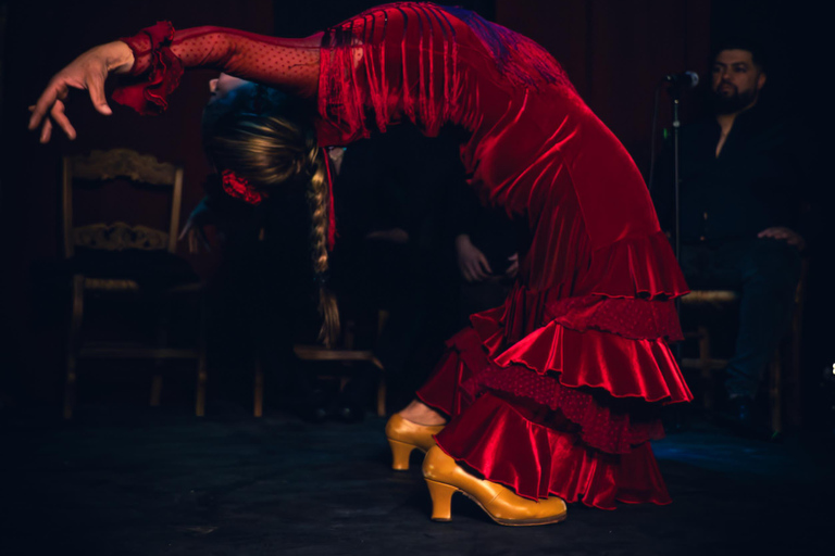 Alicante: Tradycyjny pokaz flamenco w Pałacu MarbeufAlicante: Pokaz flamenco w Pałacu Marbeuf