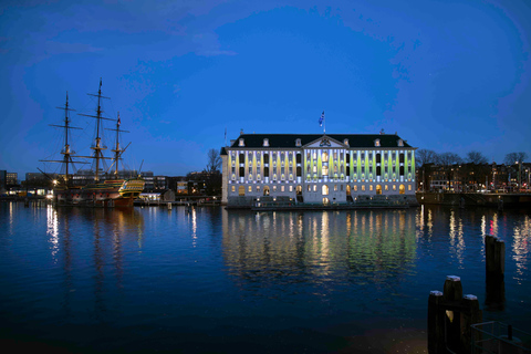 Amsterdã: Barco do Festival da Luz com bebidas e petiscos ilimitados