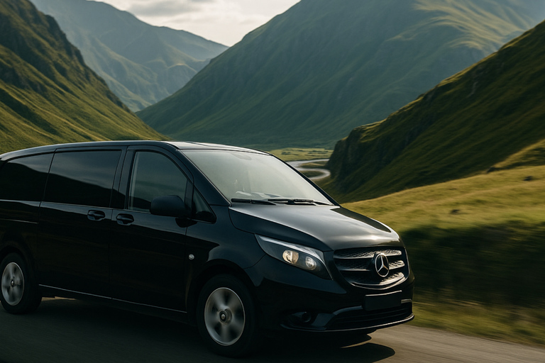 Tbilisi: Premium Kazbegi–Ananuri–Mtskheta Private Tour