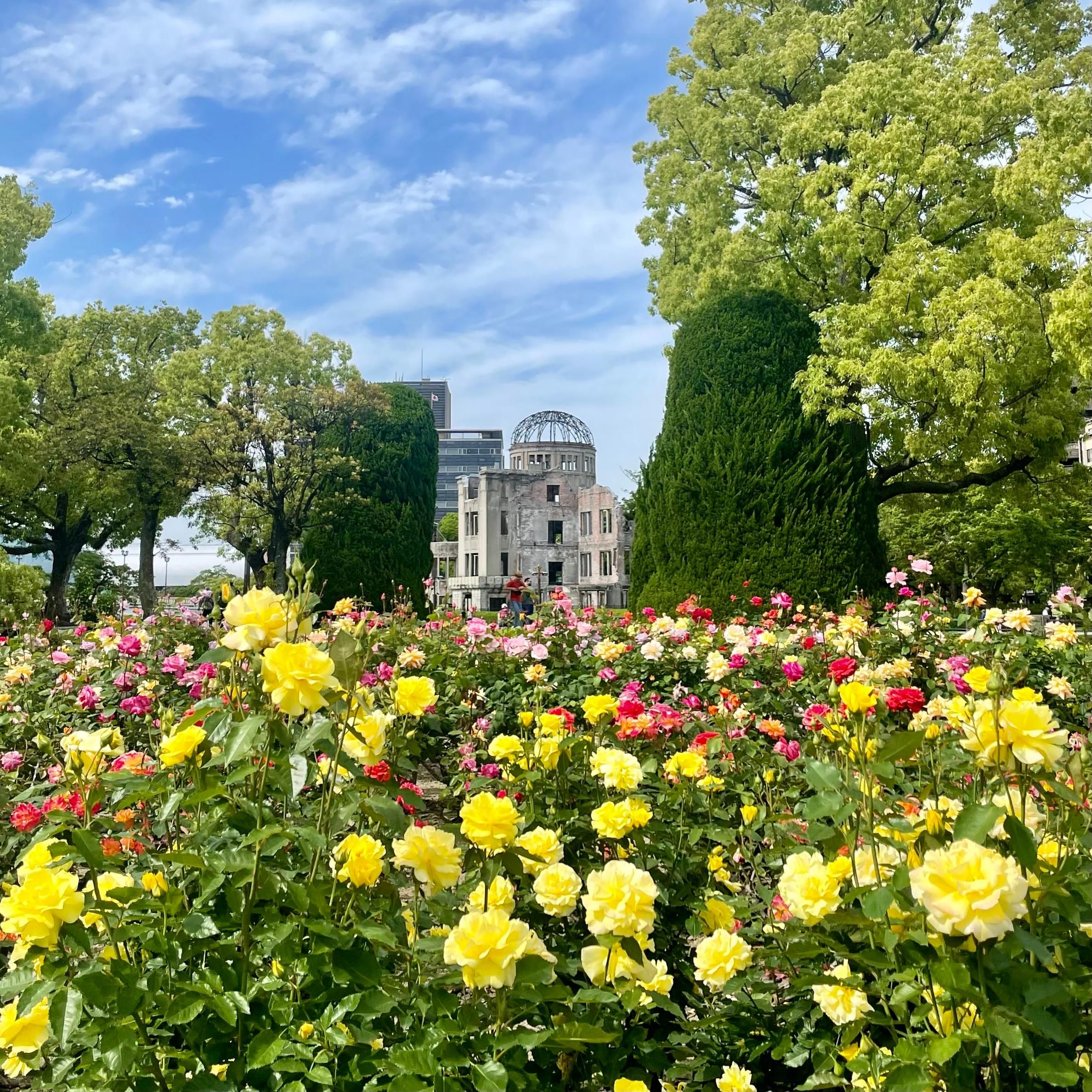 Hiroshima: Atombomben-Domkuppel, Friedensdenkmal und Stadt