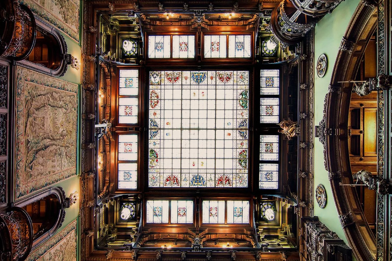 Bucharest: Brasov Old Town & Dracula's & Wednesday & Peles