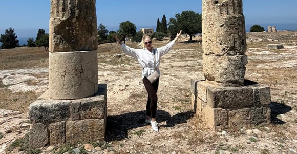 Aphrodite&#39;s Rock, Paphos, and Sea Caves Tour