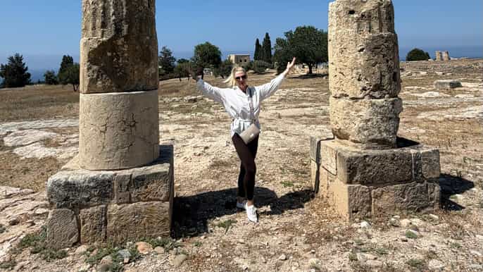 Tour naar de Rots van Aphrodite, Paphos en de zeegrotten