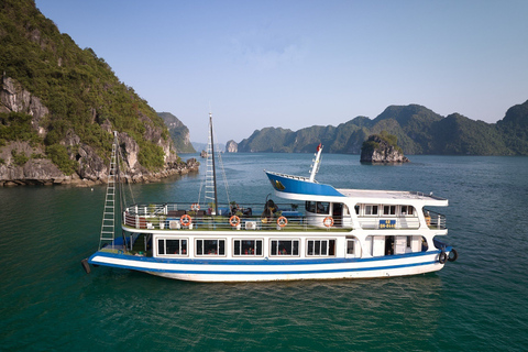 Ha Noi: Crucero de 1 día por la Bahía de Ha Long / Cueva, Isla Titop, KayakHanoi: Crucero de 1 día por la Bahía de Ha Long / Cueva, Isla Titop, Kayak