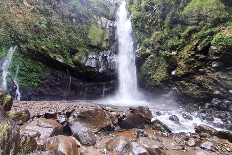 Sunrise Silancur Highland, Nepal Van Java and Waterfall Tour