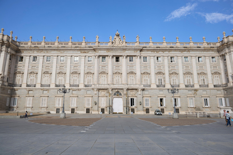 Madrid: Royal Palace and Almudena Cathedral Guided Tour