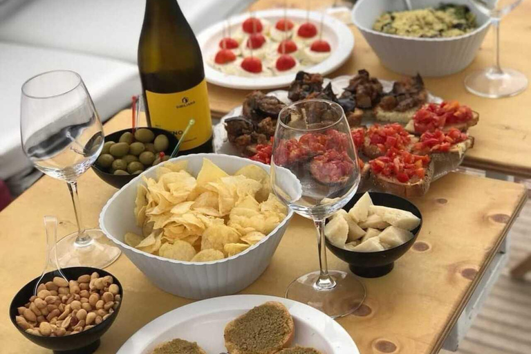 Palermo: Boat Tour With Aperitif Snorkeling And Cave Tour
