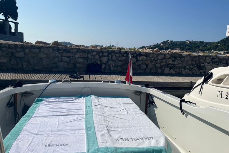 Côte d&#039;Azur : Tour en bateau sur un yacht classique de luxe Riva