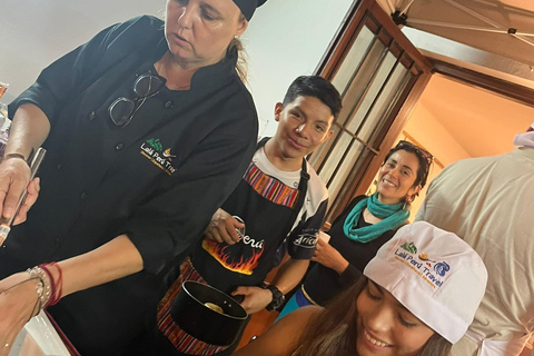 利马 - 米拉弗洛雷斯：秘鲁烹饪课程、皮斯科酸酒与热带水果利马 - 米拉弗洛雷斯：秘鲁烹饪课程、皮斯科酸酒和热带水果