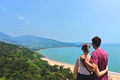 Hoi An para Hue: Carro privado com motorista inglês e visitas turísticas