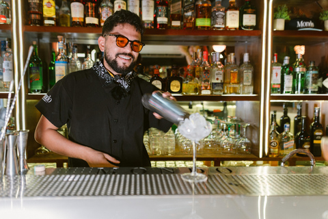 Live and feel Cartagena through its cocktails. Experience Cartagena through its cocktails