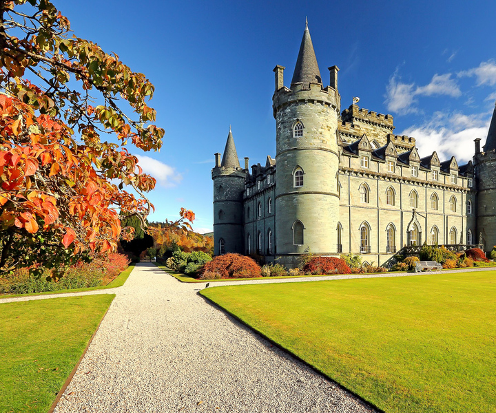 From Edinburgh: West Highland Lochs & Castles Full-Day Trip