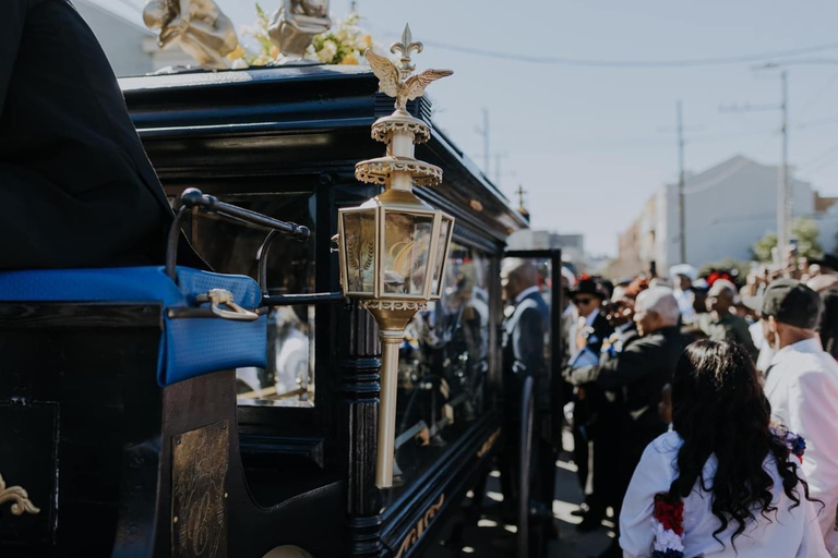 Second Line Tour &amp; Music Experience