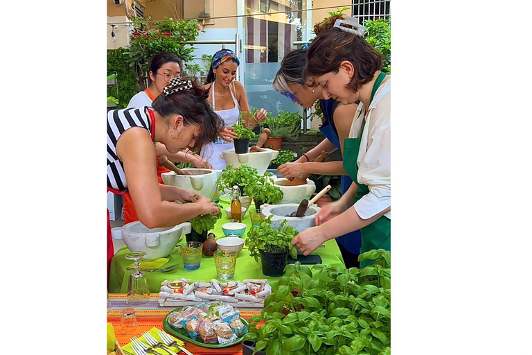 Genoa: Pesto and Walnut Sauce Lesson with World Champion and Ligurian Menu
