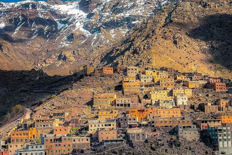 Marrakech: Montagna dell&#039;Atlante e viaggio nelle tre valli, giro in cammelloMarrakech: Escursione di un giorno sulle montagne dell&#039;Atlante, giro in cammello, pranzo